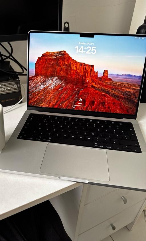 Buy & Sell East London Upton Park - East London - Photos for MacBook Pro 14” M4 Pro 24GB RAM