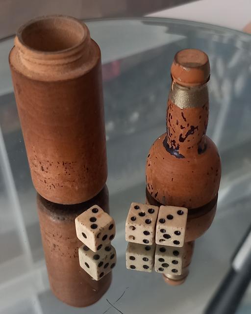 Buy & Sell Thatto Heath Saint Helens - Photos for Antique wooden bottle dice game