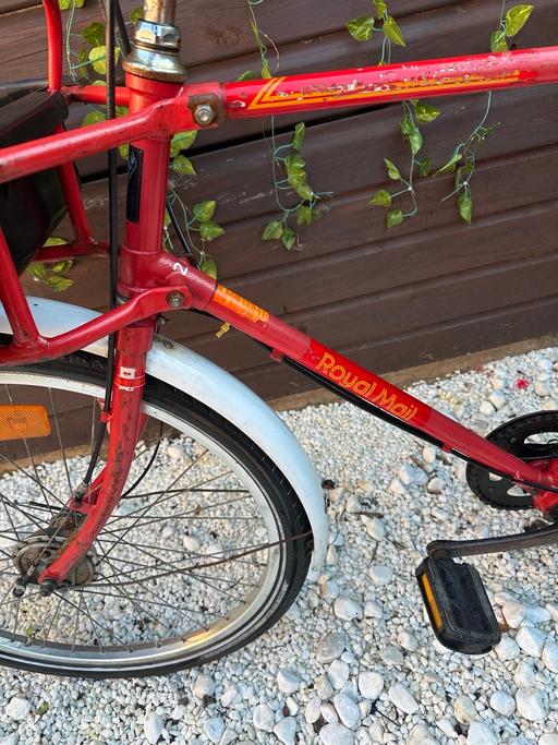 Buy & Sell North Northamptonshire Broughton - North Northamptonshire - Photos for Royal Mail bike