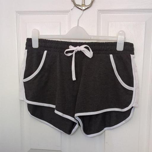 Buy & Sell Welling Bexley - Photos for Select women side panel short Charcoal