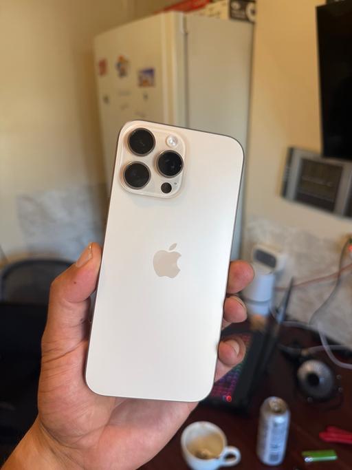 Buy & Sell Stratford East London - Photos for iPhone 16 Pro Max Desert Gold 256 GB