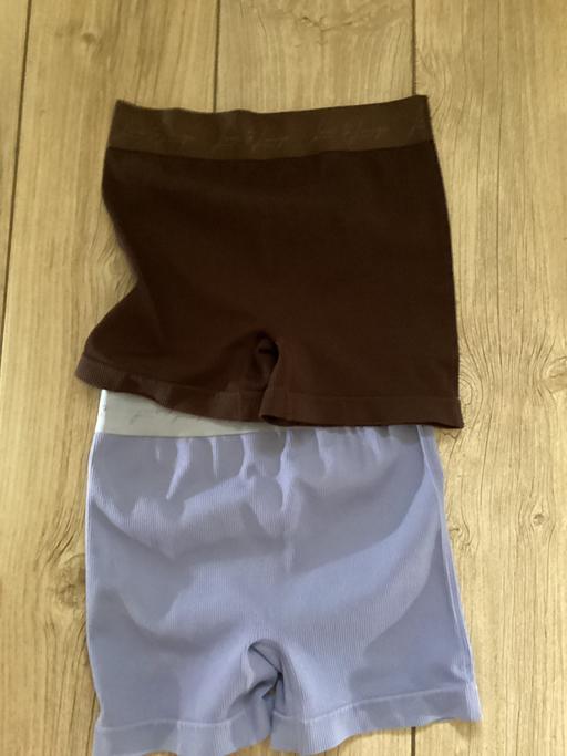 Buy & Sell Southdene Knowsley - Photos for X2 ribbed ladies tight shorts stretchy S
