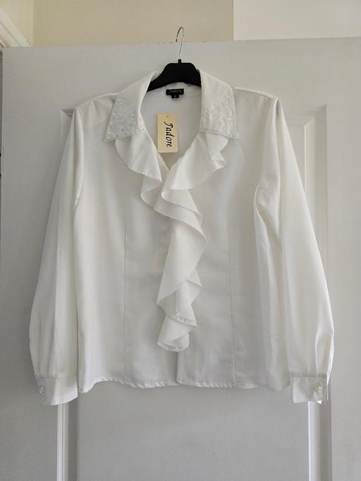 Buy & Sell Oldbury Sandwell - Photos for Jadore size 16 blouse 👚 bnwt