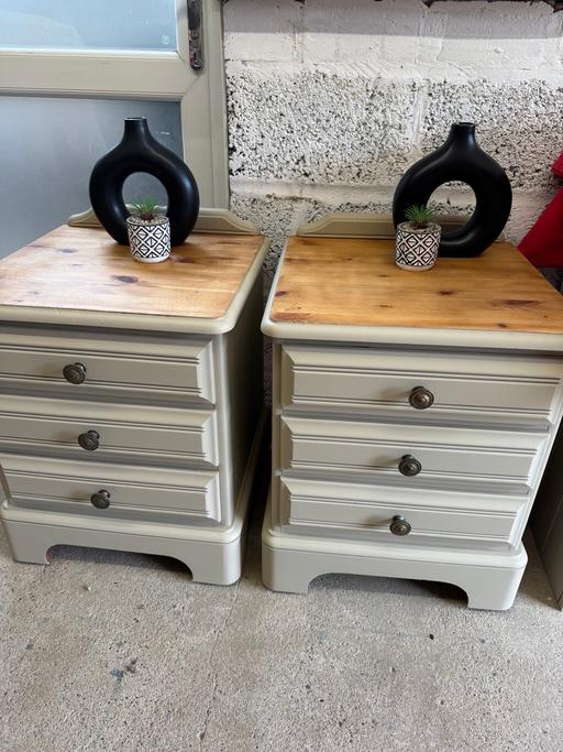 Buy & Sell Aggborough Wyre Forest - Photos for Ducal pine Rosedale bedside tables