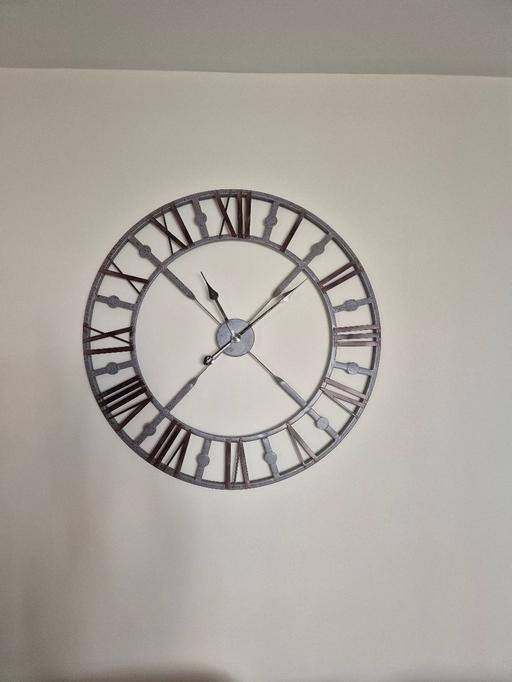 Buy & Sell Highley Shropshire - Photos for Wall Clock. Grey/Brown