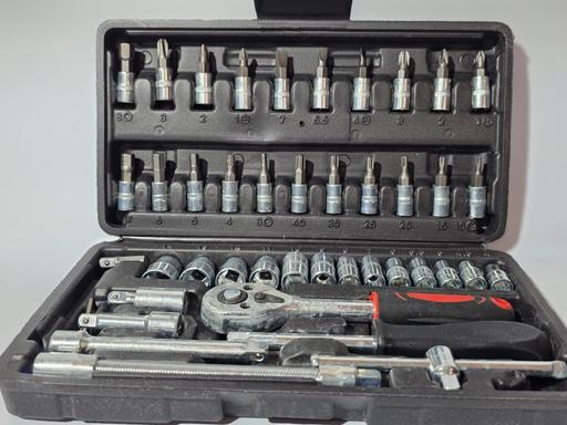 Vehicles Yeading West London - Photos for Precision Ratchet Socket & Bit Set – 46-Piece