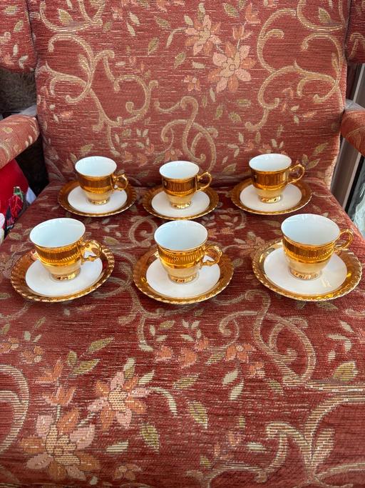 Buy & Sell Kidbrooke South East London - Photos for 6 gold teacups and sauces by TK Thin new