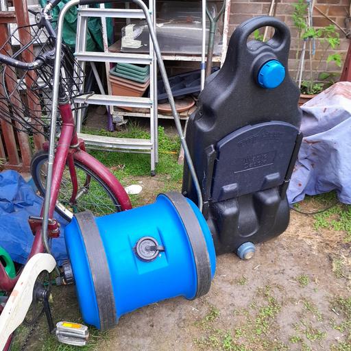 Buy & Sell Farnsfield Newark and Sherwood - Photos for water and toilet holders done thing been use