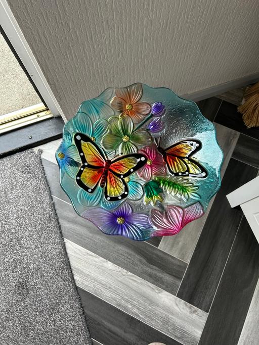 Buy & Sell Whiston Knowsley - Photos for Small glass garden bird bath