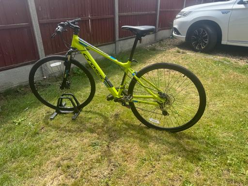 Buy & Sell Brentford Hounslow - Photos for Cross bike in superb colour