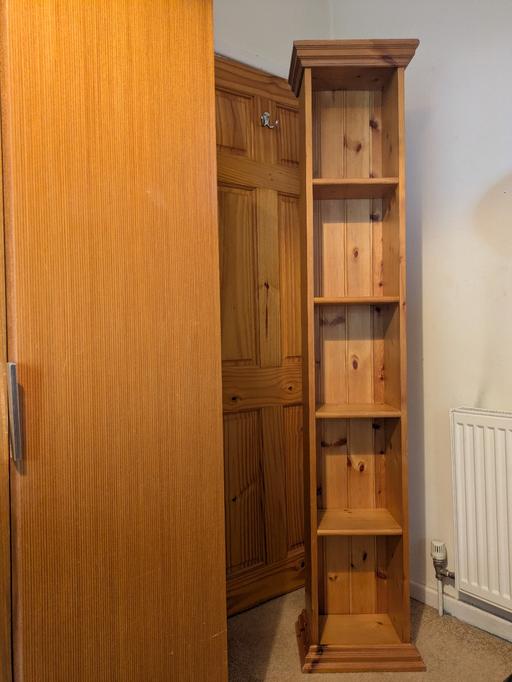 Buy & Sell Parkfields Wolverhampton - Photos for 6 Foot Tall Bookcase