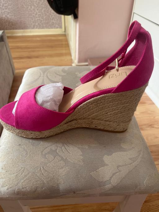 Buy & Sell Upper Holloway North London - Photos for Blush Pink high wedges. Open toe