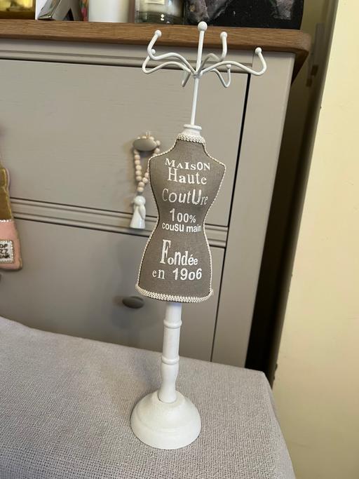 Buy & Sell Easington Lane Sunderland - Photos for Jewellery Stand