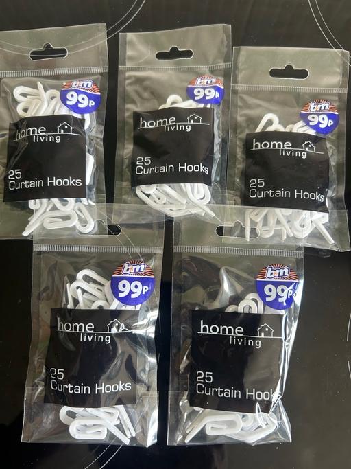 Buy & Sell Tyseley Birmingham - Photos for Curtain hooks x5