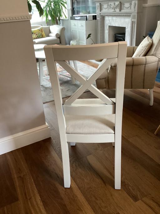 Buy & Sell Waltham Forest East London - Photos for 4 solid wood dining chairs