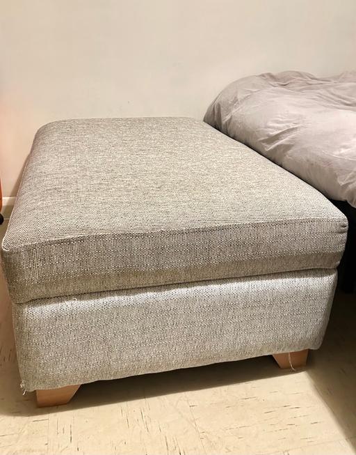 Buy & Sell Kingsbury North West London - Photos for Grey Ottoman with Hidden Storage - Gas Lift