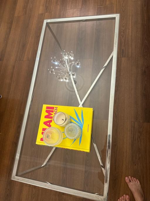 Buy & Sell Bond Street Central London - Photos for Coffee table