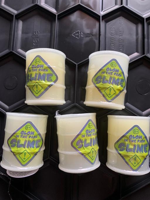 Buy & Sell Stoneclough Bolton - Photos for Glow in dark slime