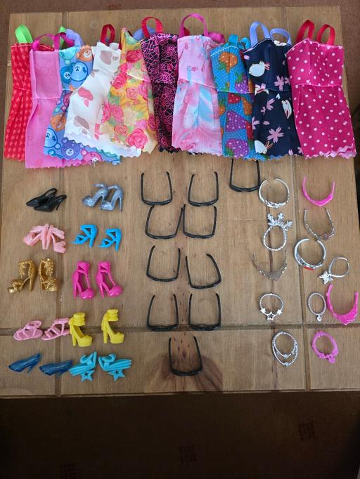 Buy & Sell Blackpool Town Centre Blackpool - Photos for Teenage doll outfits & accessories x 42 NEW
