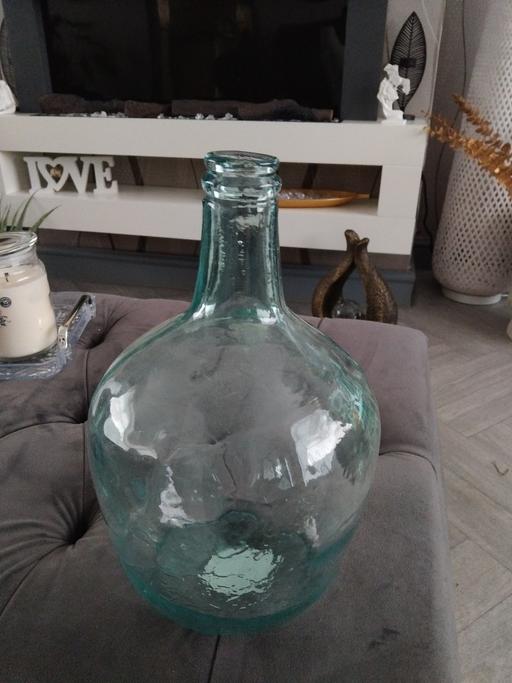 Buy & Sell Ormesby Middlesbrough - Photos for bottle vase