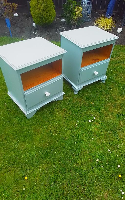 Buy & Sell Swinley Wigan - Photos for PINE BEDSIDE CABINETS