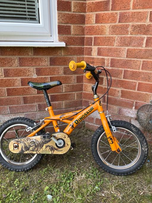 Buy & Sell Reginald Road Industrial Estate Saint Helens - Photos for Kids bicycle - suitable from age 4 - 7