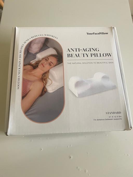 Buy & Sell Tarring Worthing - Photos for Anti- Aging Beauty Pillow