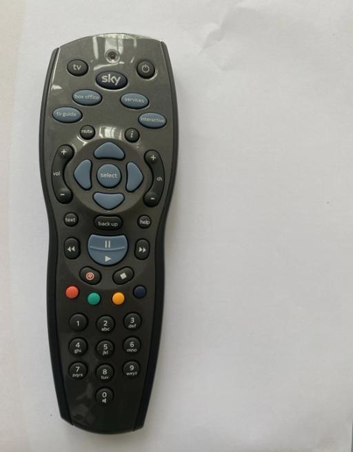 Buy & Sell Merton South West London - Photos for 10 Genuine Sky+ HD Remote Control (Rev 8)