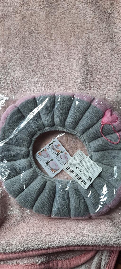 Buy & Sell Leagrave Luton - Photos for toilet seat cover