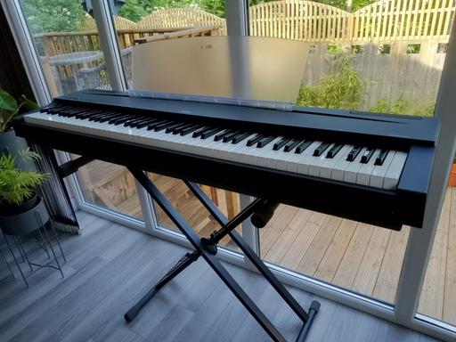 Buy & Sell Islington North London - Photos for Yamaha electric piano
