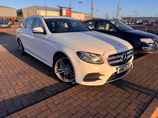 Vehicles Fenham Newcastle upon Tyne - Photos for Mercedes-Benz E-Class