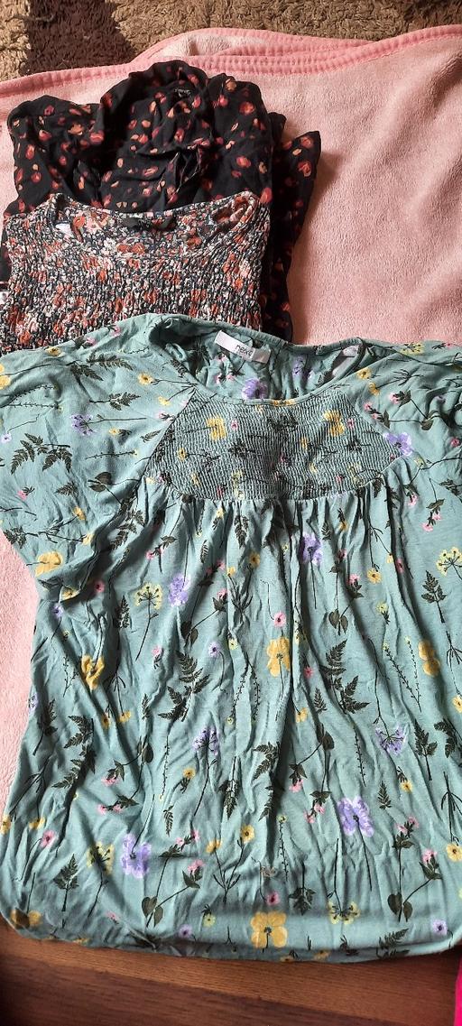 Buy & Sell Leagrave Luton - Photos for 3 next ladies tops