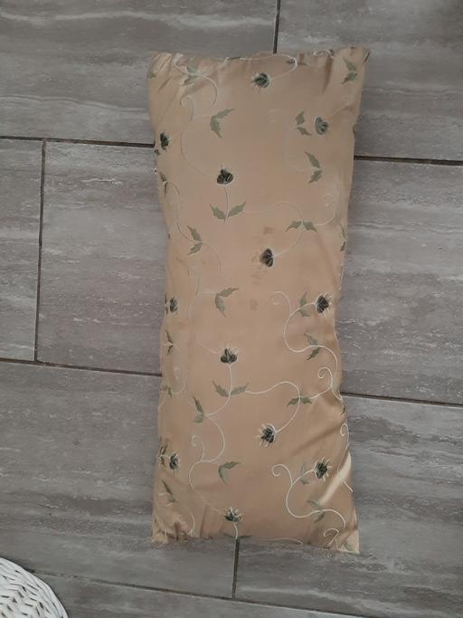 Buy & Sell South Hylton Sunderland - Photos for cushion