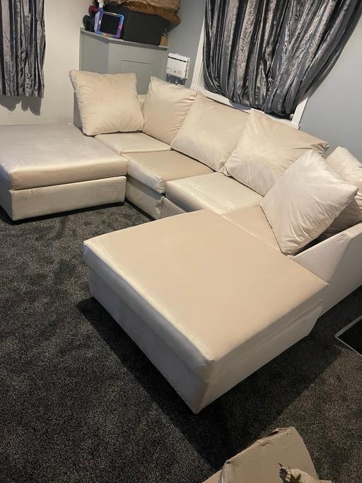 Buy & Sell Accrington Hyndburn - Photos for U shape sofa