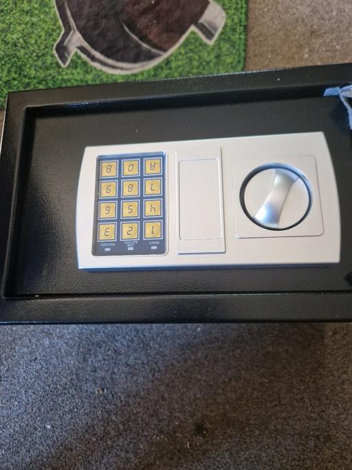 Buy & Sell Hackbridge Sutton - Photos for SAFE