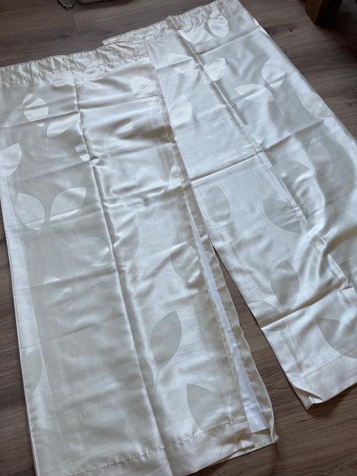 Buy & Sell Conisbrough Doncaster - Photos for Pair cream curtain leaf design 46x54