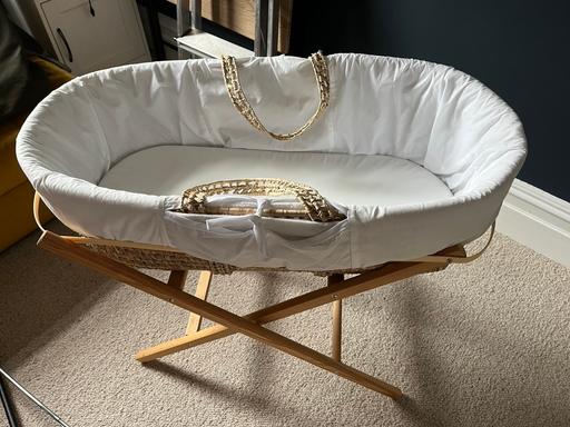 Buy & Sell Streatham Common South West London - Photos for Baby Moses basket with stand