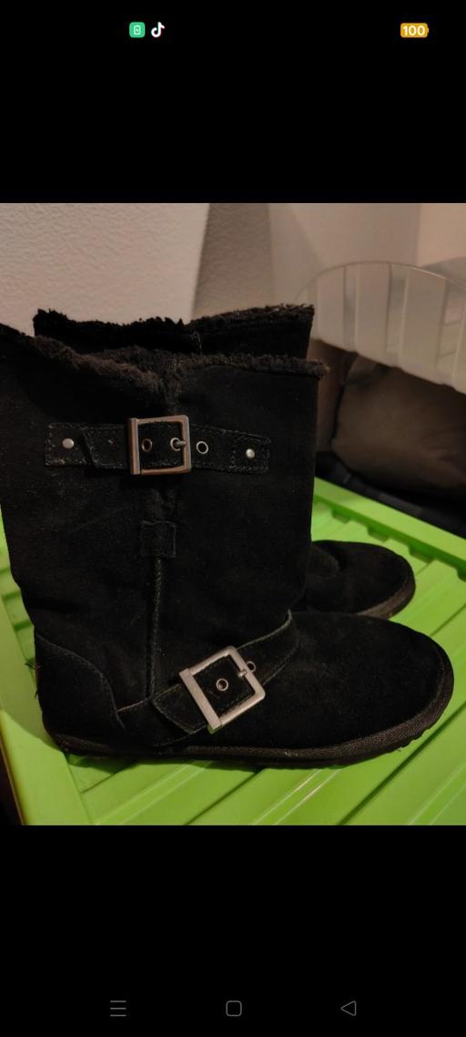 Buy & Sell Ponthenry Carmarthenshire - Wales - Photos for Sketchers boots