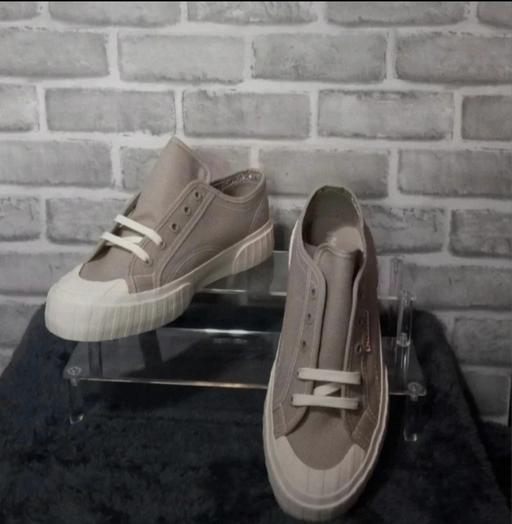 Buy & Sell Clacton-on-Sea Tendring - Photos for womans colomba-f avorio superga trainers