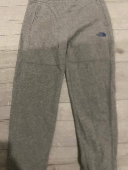 Buy & Sell Hoxton North London - Photos for The north face bottoms