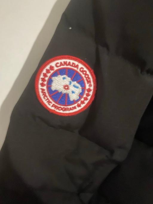 Buy & Sell Hoxton North London - Photos for Canada goose jacket