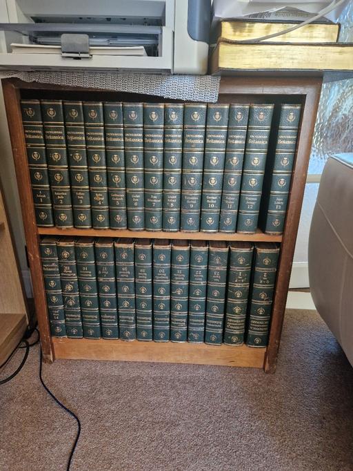 Buy & Sell North Harrow Harrow - Photos for Encyclopedia Britainica Set