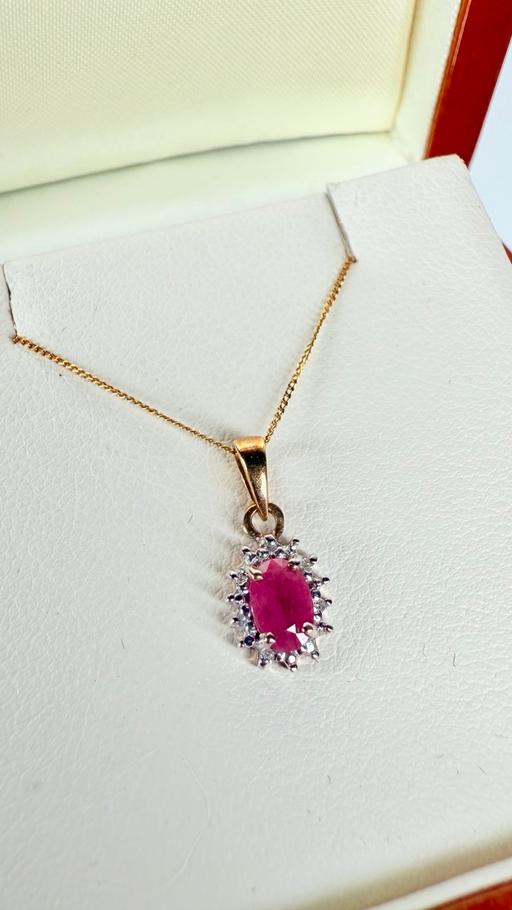Buy & Sell Harrow on the Hill North West London - Photos for 9ct Gold Ruby and Diamond Pendant Necklace
