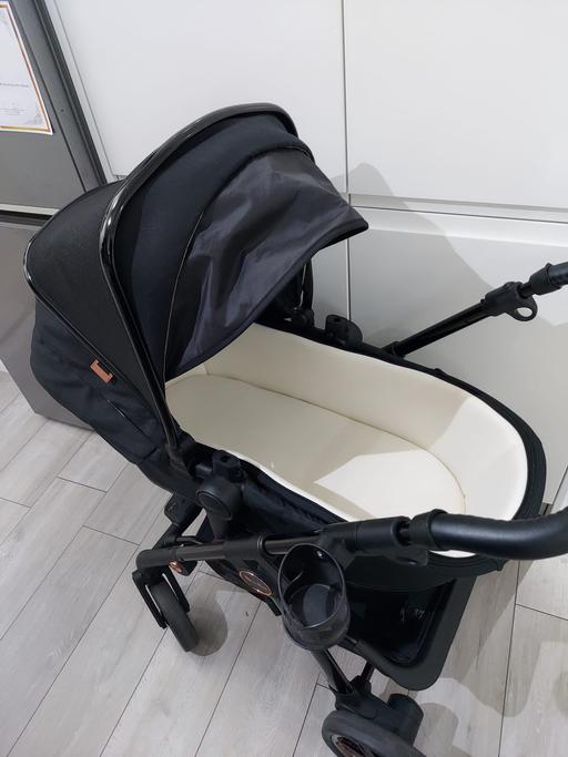 Buy & Sell Southwood Business Park Rushmoor - Photos for Silver Cross Pioneer Pushchair and Car Seat
