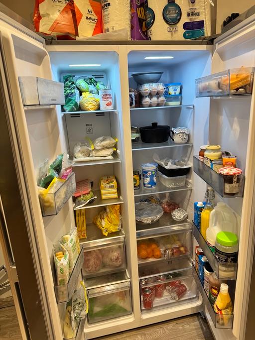 Buy & Sell Walkerville Newcastle upon Tyne - Photos for Kenwood fridge