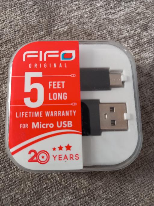 Buy & Sell Clacton-on-Sea Tendring - Photos for 5 foot type usb To Type micro USB charger