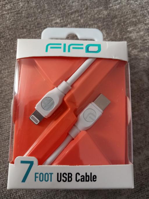 Buy & Sell Clacton-on-Sea Tendring - Photos for 7 foot type c to type ios charging cable