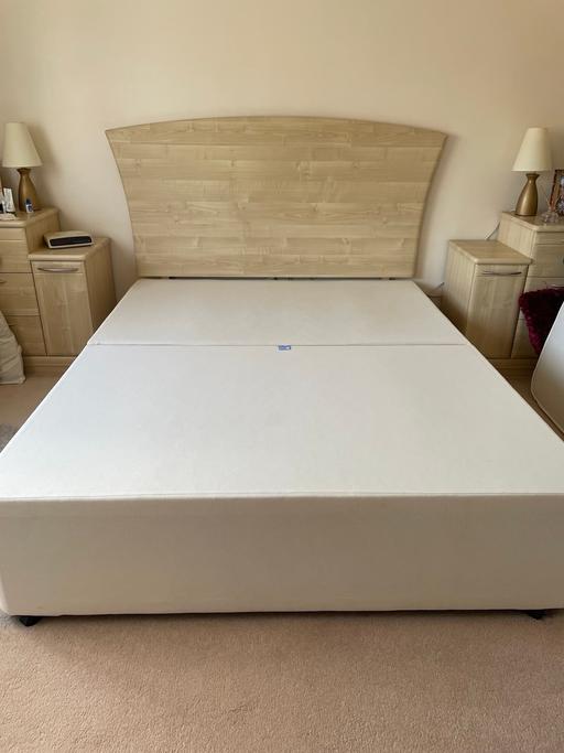 Buy & Sell Shirley Solihull - Photos for Divan bed base with headboard.