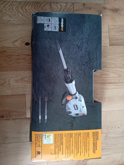 Buy & Sell London Luton Airport Luton - Photos for Titan 16.4kg Electric Concrete Breaker