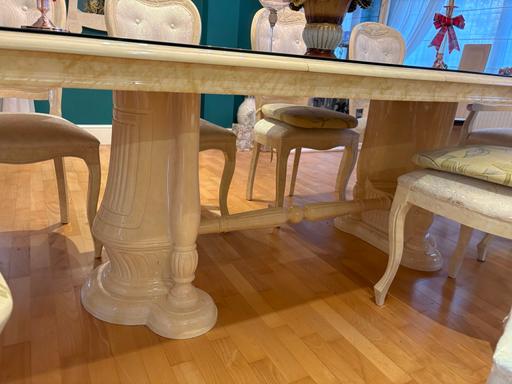 Buy & Sell Finsbury Park North London - Photos for Dining table